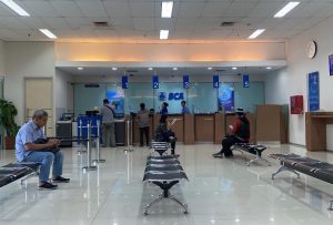 Pertumbuhan Kredit Bank Melambat Begini Prediksi OJK!