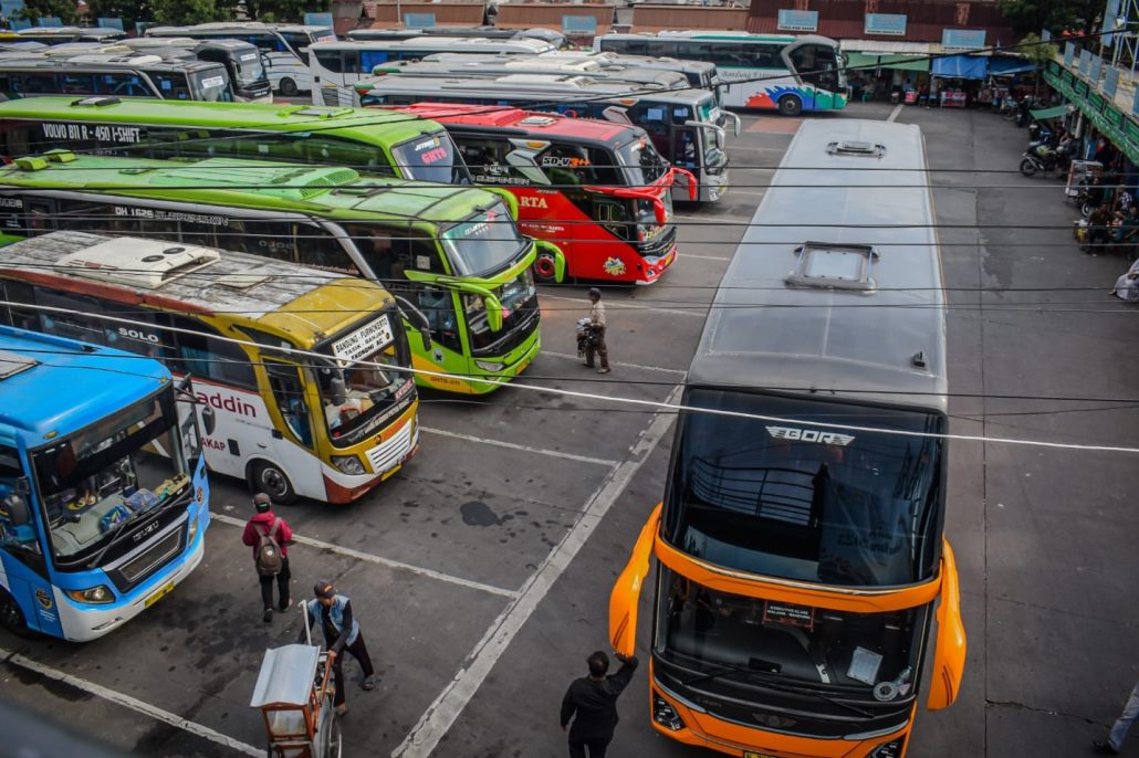 Di Terminal Cicaheum Ditemukan 12 bus Bermasalah dengan KP, 8 Tidak Laik Jalan!