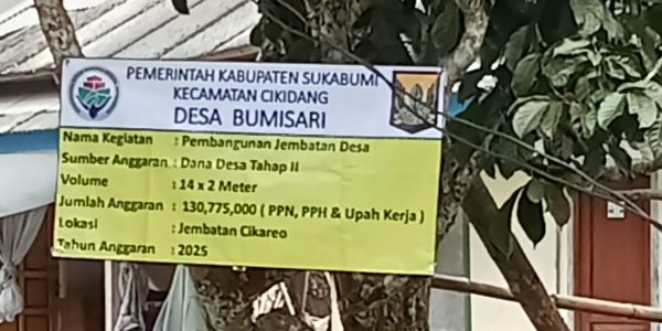 Kades Bumisari Sukabumi Sudah Pasang Papan Informasi Proyek Jembatan